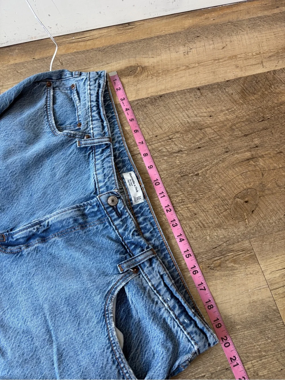 Abercrombie & Fitch The Loose High Rise Jeans Size 18L - Picture 8 of 11